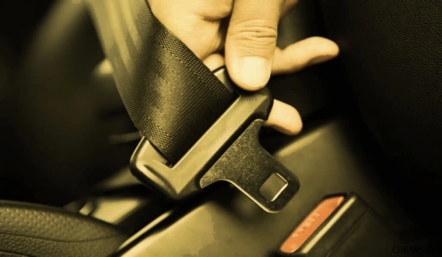 مقایسه تخصصی پلی آمید و پلی استر